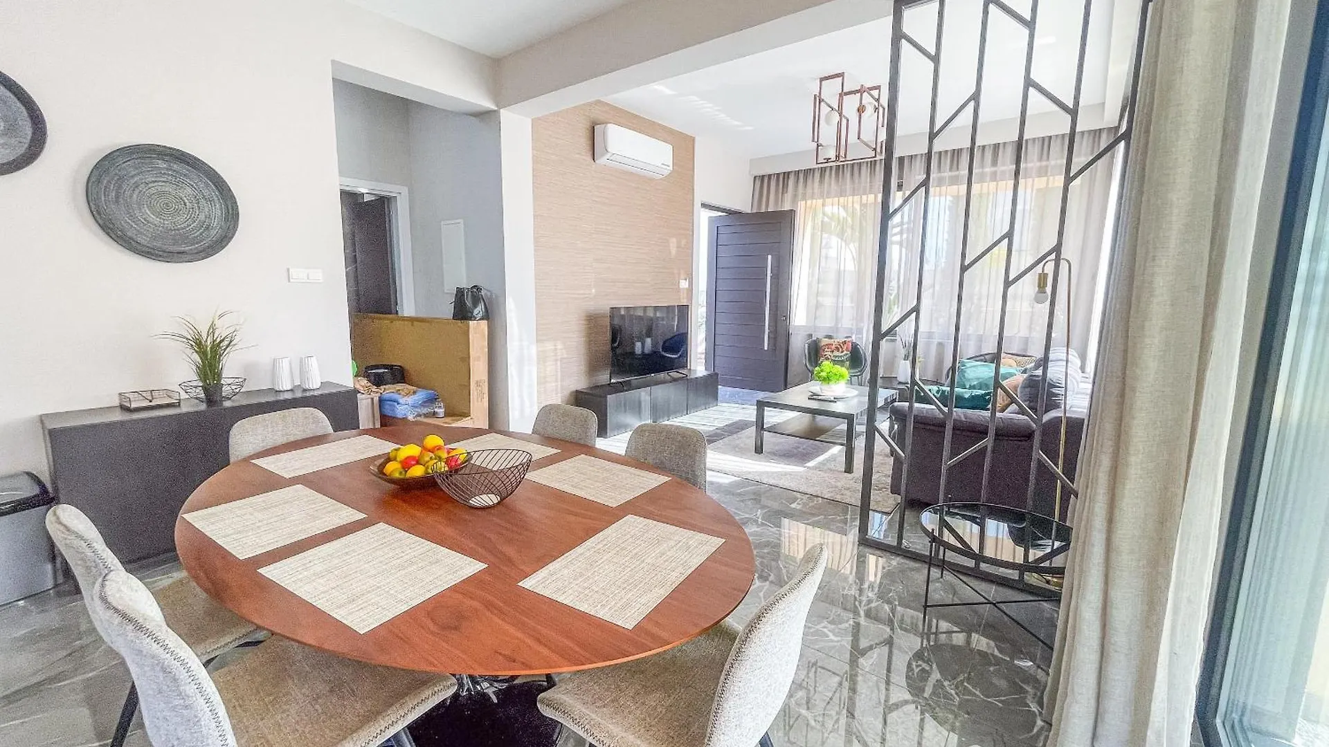 פרוטאראס Panorama Lux Villas